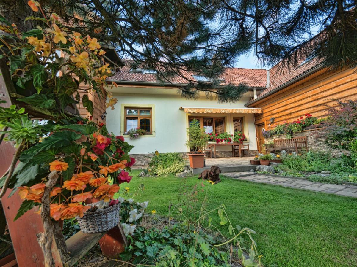 Pavčina Lehota 斯纳旅馆酒店 外观 照片